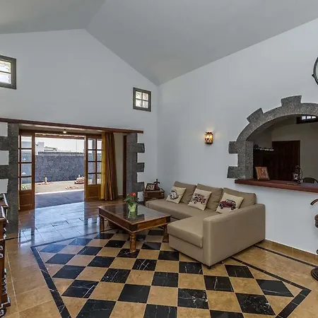 El Faro Villa